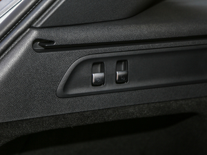 2017AMG GLC 43 4MATIC ؄e 