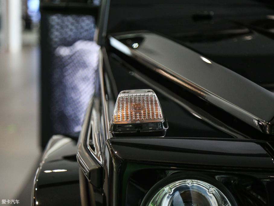 2017YGAMG AMG G 63 ذ