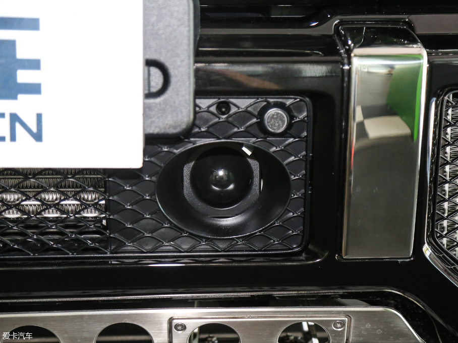 2017YGAMG AMG G 63 ذ