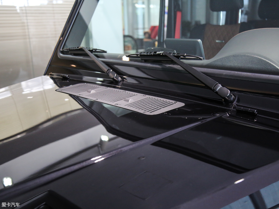 2017YGAMG AMG G 63 ذ