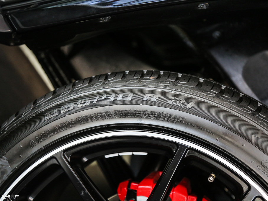 2017YGAMG AMG G 63 ذ