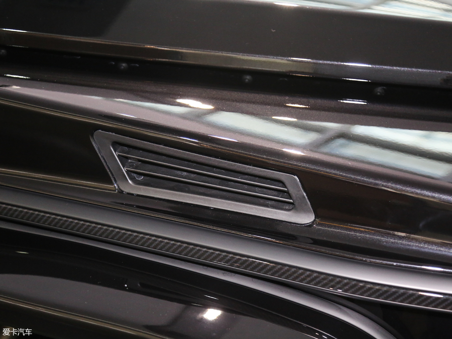 2017YGAMG AMG G 63 ذ