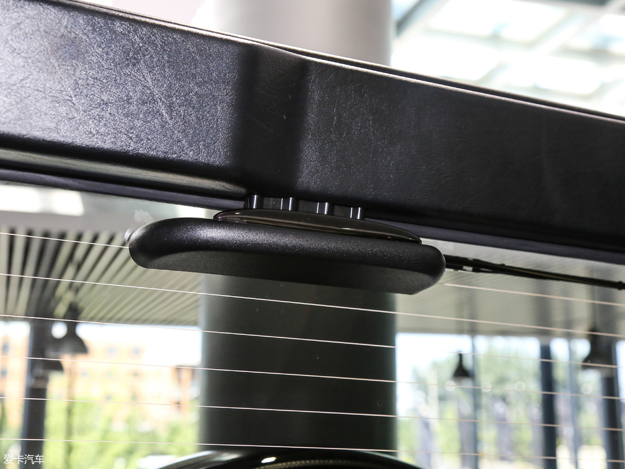 2017YGAMG AMG G 63 ذ