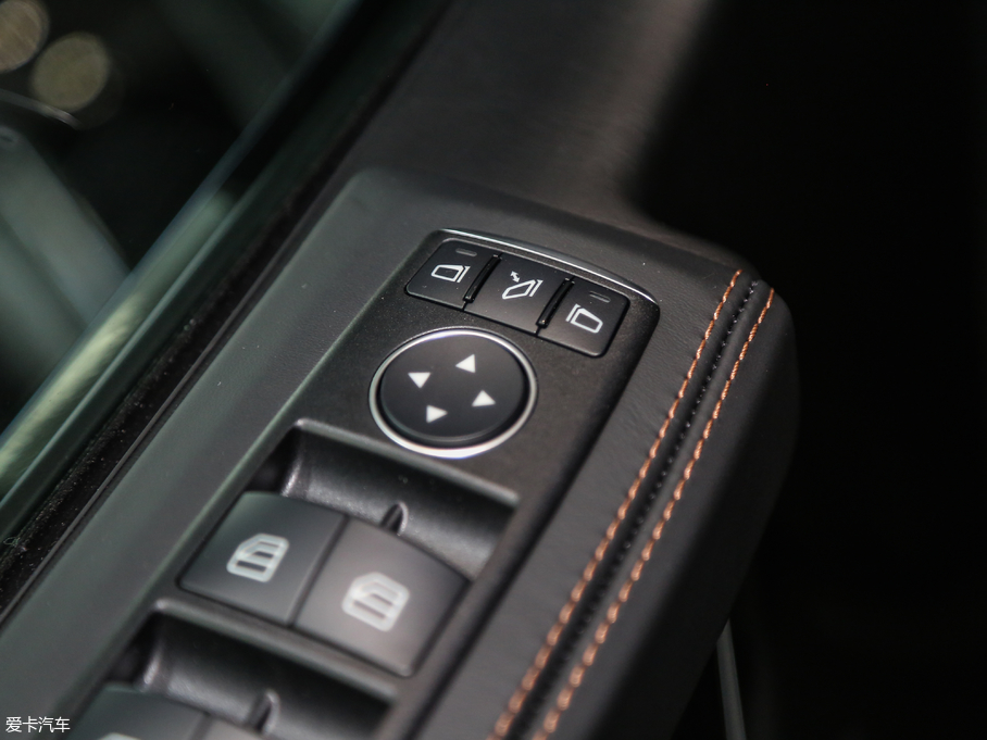 2017YGAMG AMG G 63 ذ