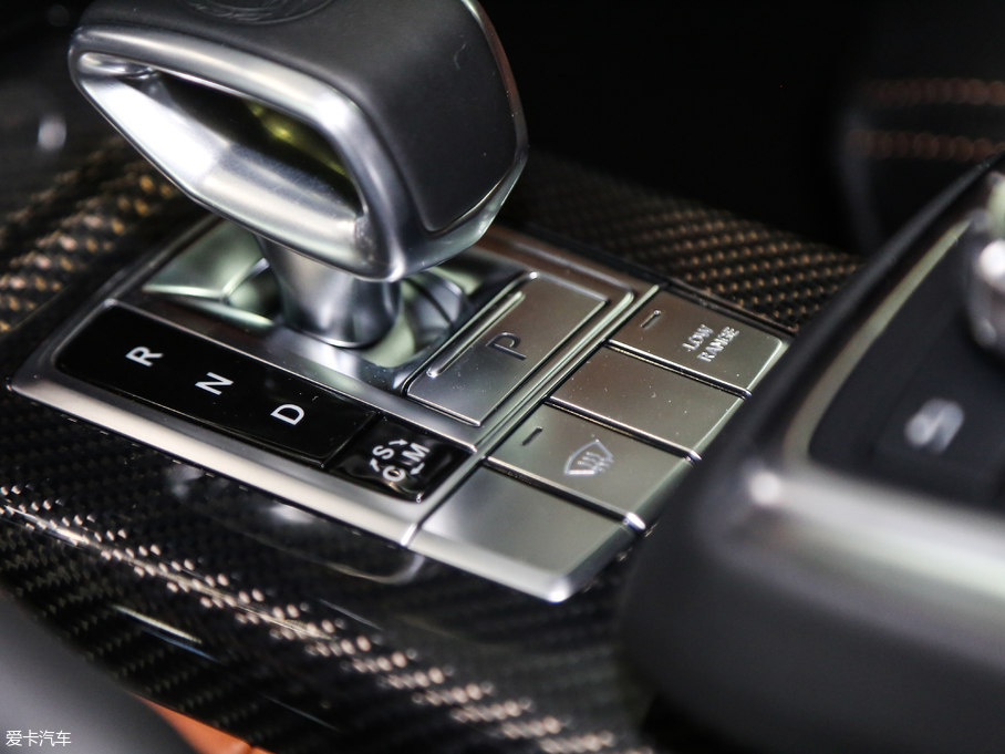 2017YGAMG AMG G 63 ذ