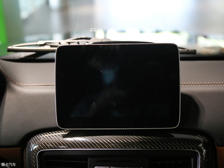 2017YGAMG AMG G 63 ذ