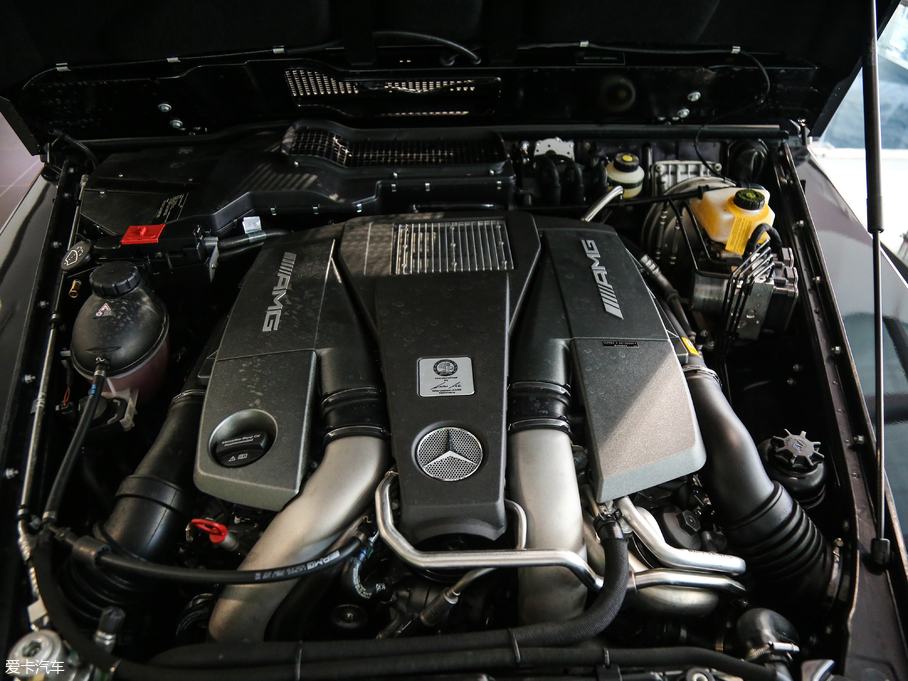 2017YGAMG AMG G 63 ذ