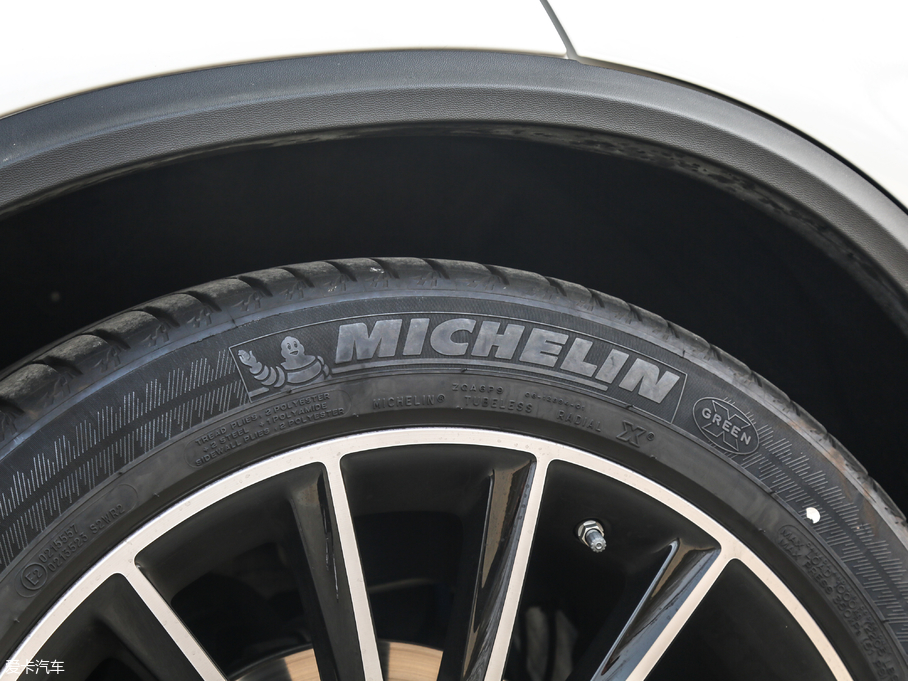 2017YGLCCoupeAMG AMG GLC 43 4MATIC Coupe