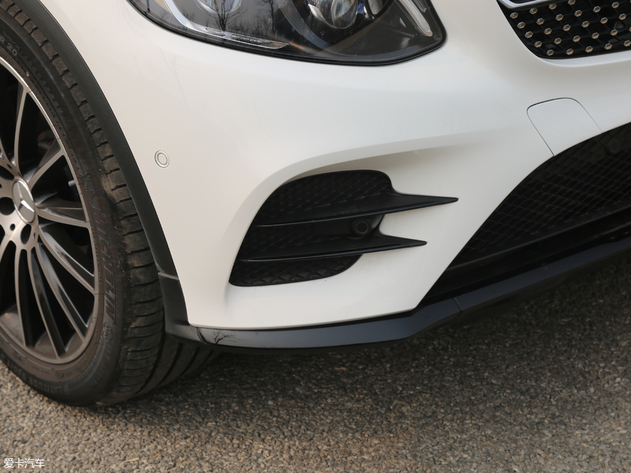 2017YGLCCoupeAMG AMG GLC 43 4MATIC Coupe