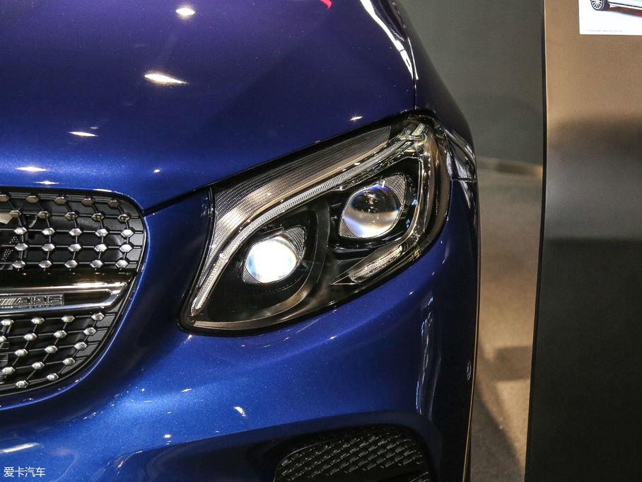 2017YGLCCoupeAMG AMG GLC 43 4MATIC Coupe ؄e