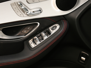 2017AMG GLC 43 4MATIC Coupe {܇ƅ^	