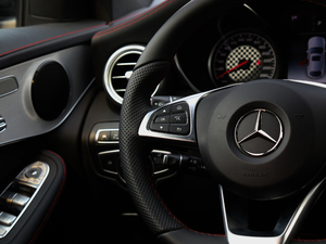 2017AMG GLC 43 4MATIC Coupe п؅^