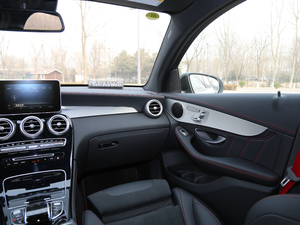 2017AMG GLC 43 4MATIC Coupe п؅^