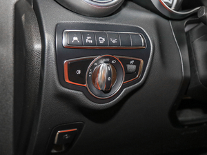 2017AMG GLC 43 4MATIC Coupe ؄e п؅^(q)