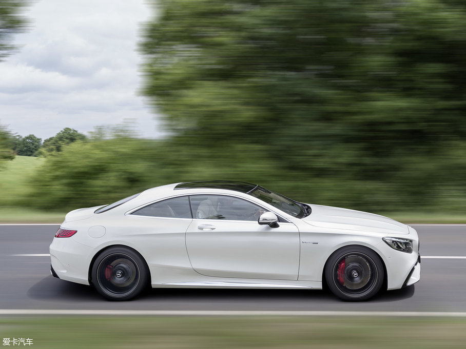 2018YSAMG AMG S 63 Coupe 4MATIC 