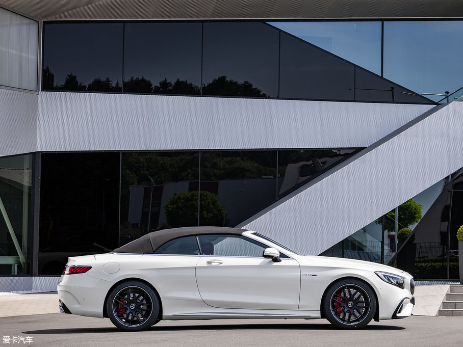 2018��AMG S������ AMG S 63 4MATIC Cabriolet