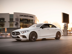 2018��A(y��)MG CLS 53 ���w���^