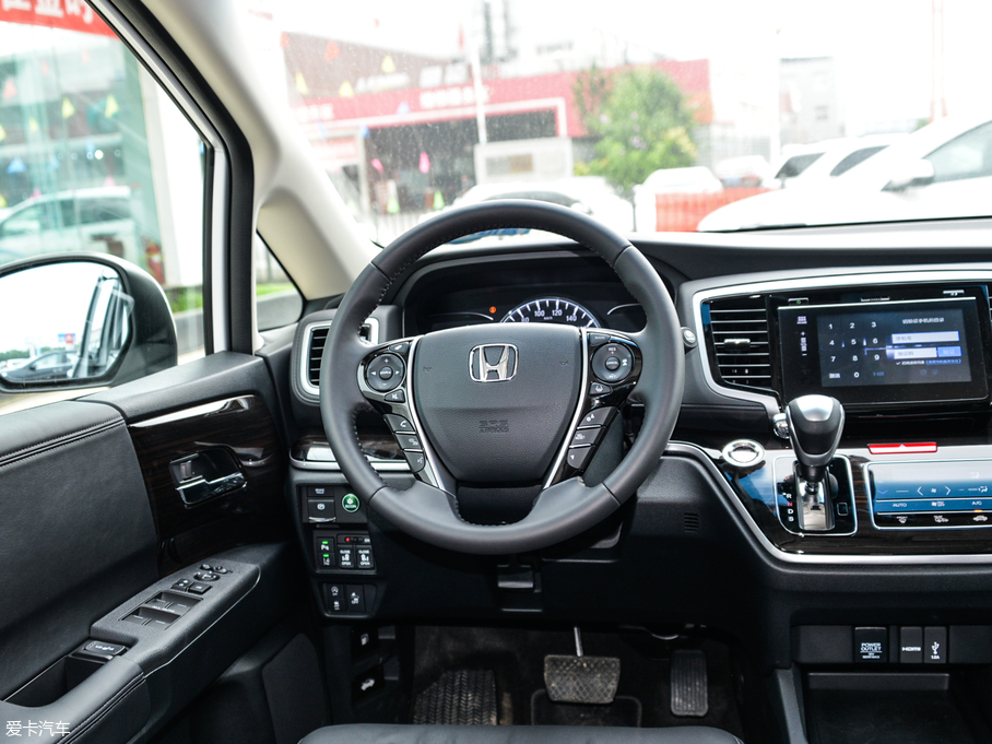 2018?yun)Wِ 2.4L CVT