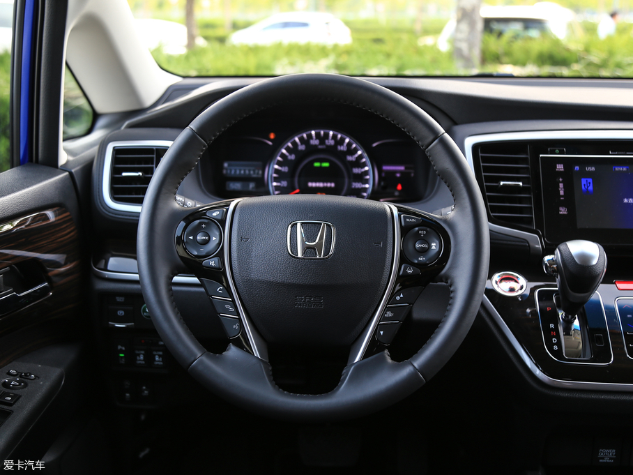 2018��?yu��n)W��ِ 2.4L CVT�����