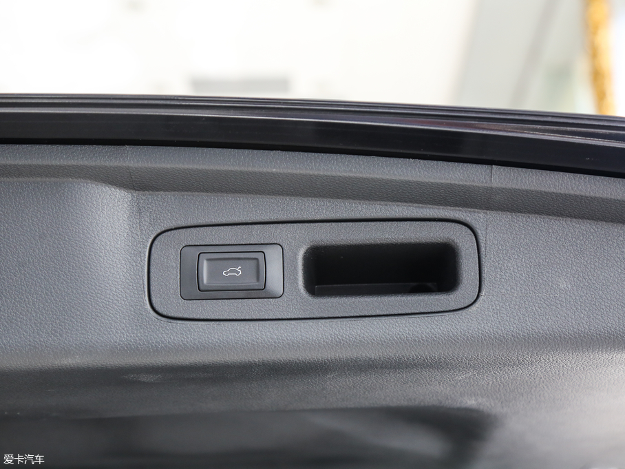 2018?yun)Wِ 2.4L CVTA