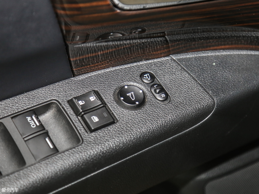 2018��W��ِ 2.4L CVT����������