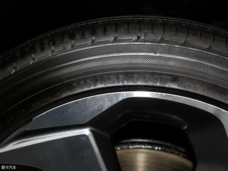 2018wJ(dng) 2.0L Jǰ (gu)V