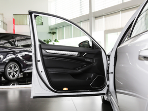 20182.0L Jǰ V {λ܇T