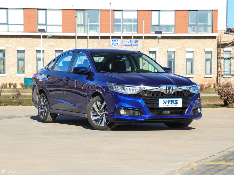 2019������ 180Turbo CVT��Ş�� ��V