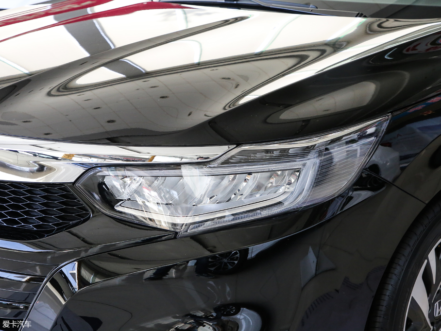 2019 180Turbo CVTIȰ V