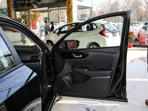 2019180Turbo CVTIȰ V g