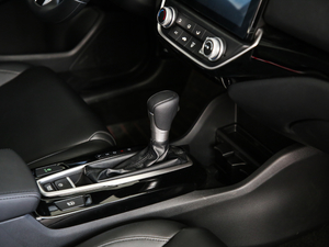 2019180Turbo CVTIȰ V п؅^