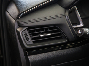 2019180Turbo CVTIȰ V п؅^