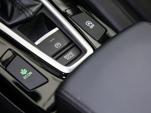 2019180Turbo CVTI(lng)Ȱ V п؅^(q)