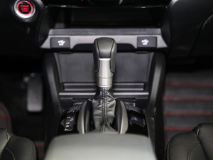 2019款180Turbo CVT领先版 国V 中控区