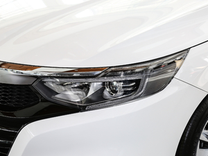 2019180Turbo CVTm V ^