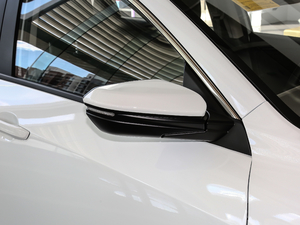 2019180Turbo CVTm V ^