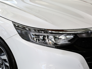 2019180Turbo CVTm V ^