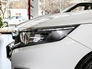 2019180Turbo CVTm V ^