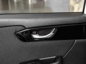 2019180Turbo CVTm V g