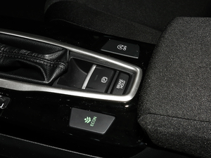 2019180Turbo CVTm V v܇Ƅ