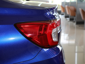 2019180Turbo CVTm V ^