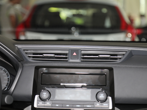 2019180Turbo CVTm V {L