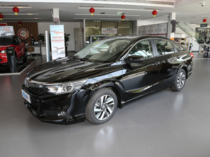 2019款180Turbo CVT豪华版 国VI 左前45度