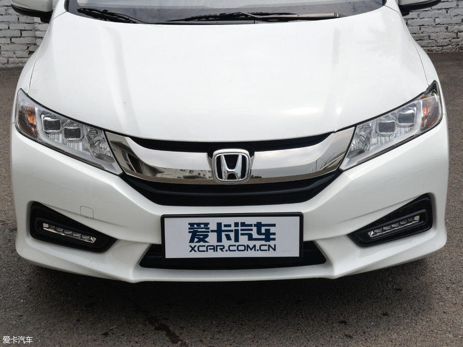 2018���h�� 1.5L CVT�̈́�Pro��