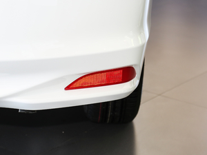 20181.5L CVT̈́(dng) (x)(ji)^