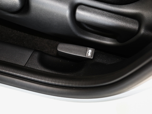 20181.5L CVT̈́(dng) g