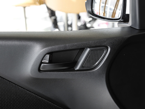 20181.5L CVT̈́(dng) g