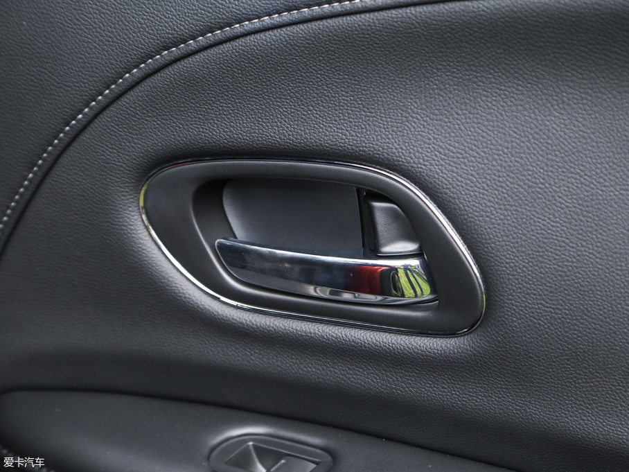 2019���_�� 220 TURBO CVT��Ş�� ��VI