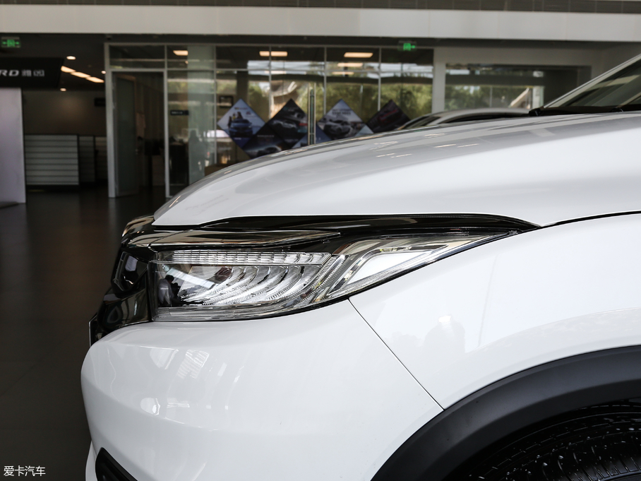 2019_ 220 TURBO CVTA VI