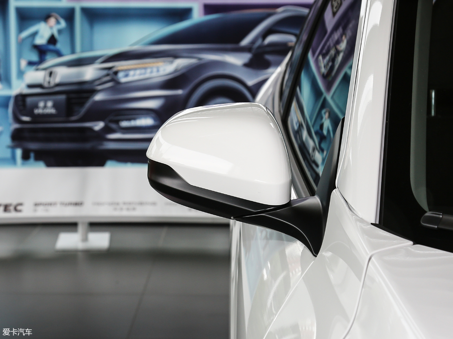 2019���_�� 220 TURBO CVT��Ӣ�� ��VI